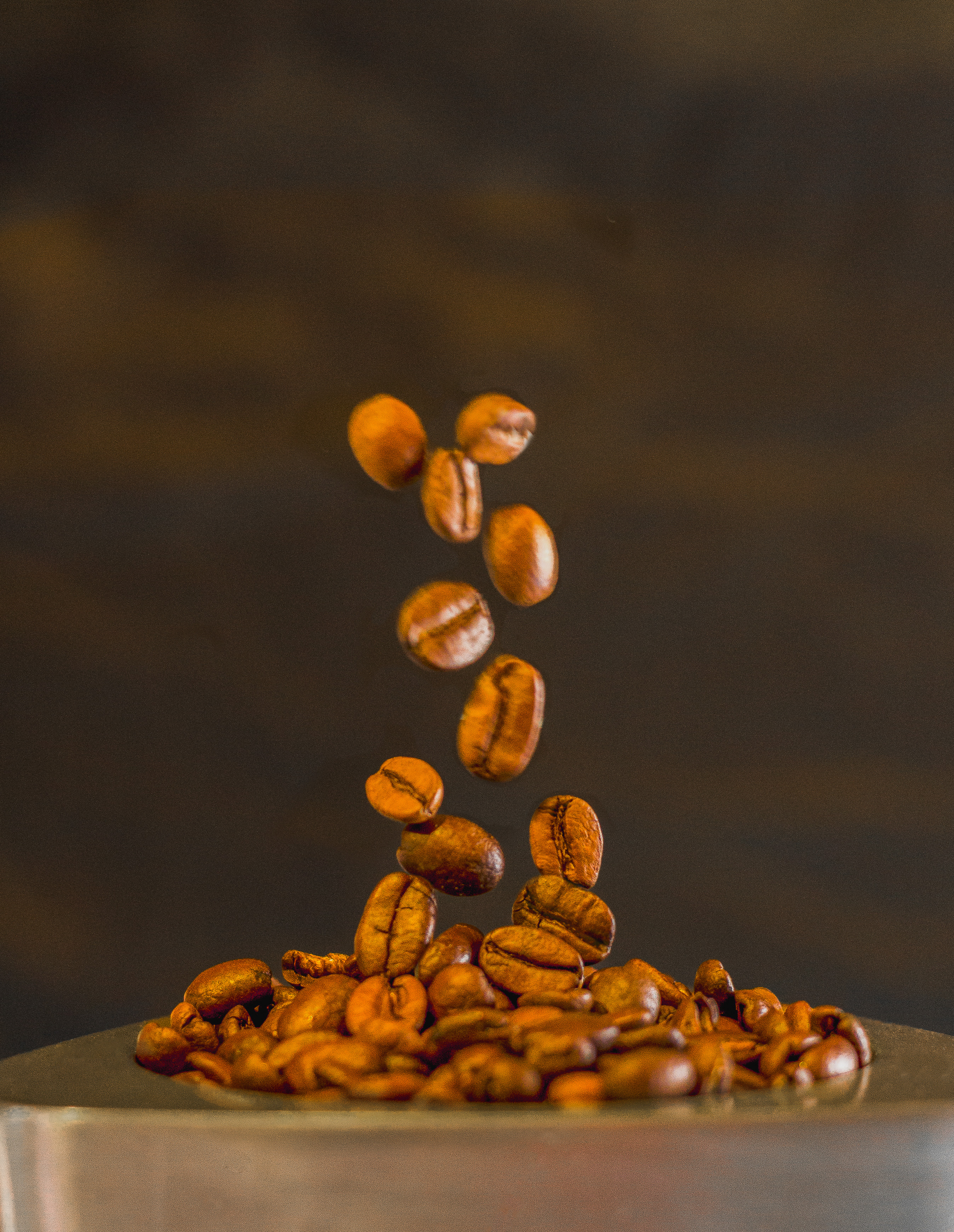 fliegenden Kaffeebohnen
