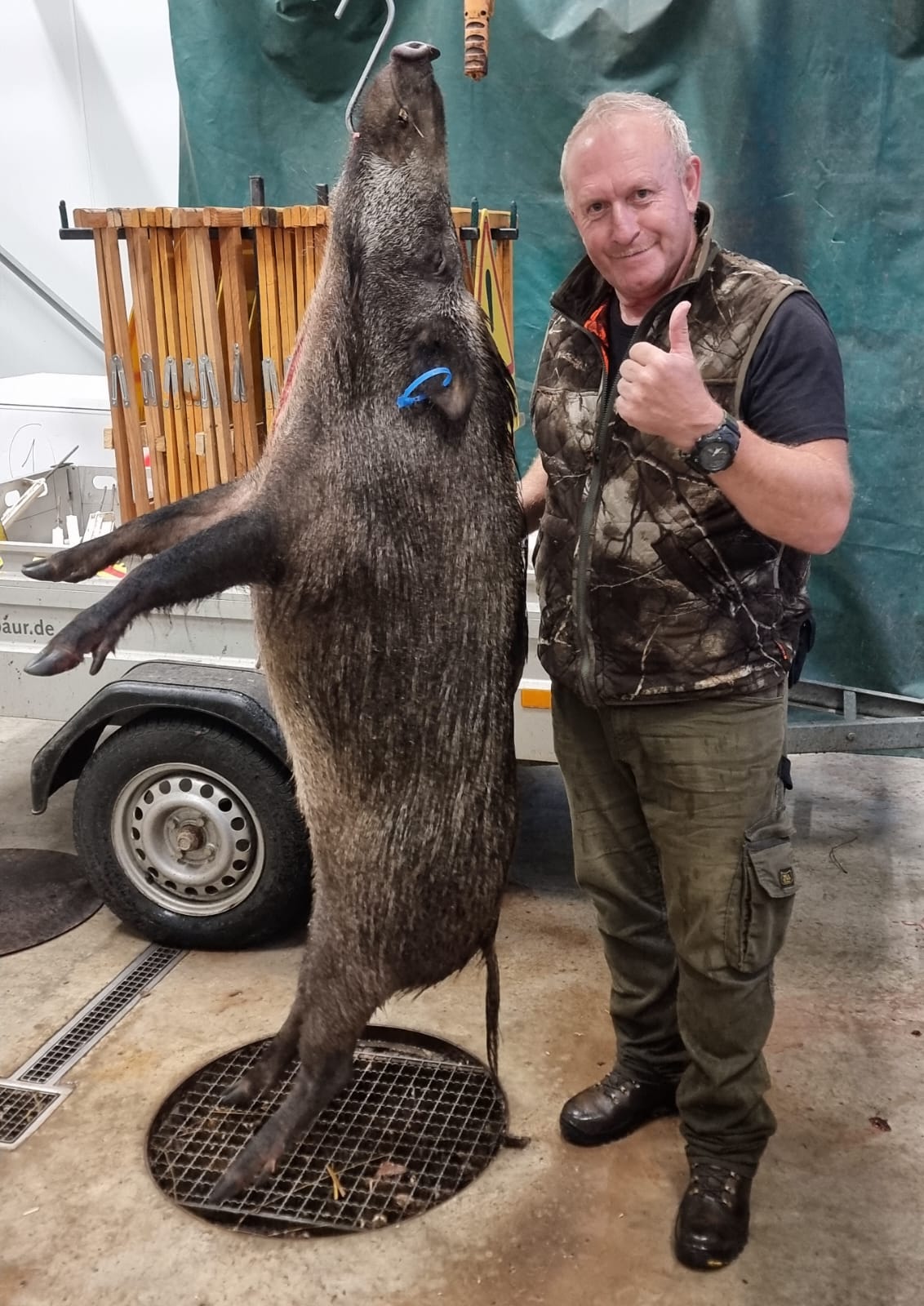 C0BB794C-DEC6-4C45-A4DE-BC841B6B752F